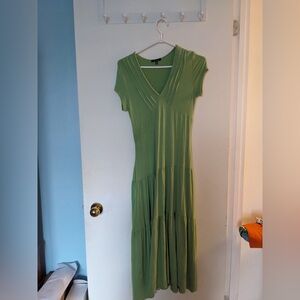 Algo petite Green V-Neck Maxi Dress